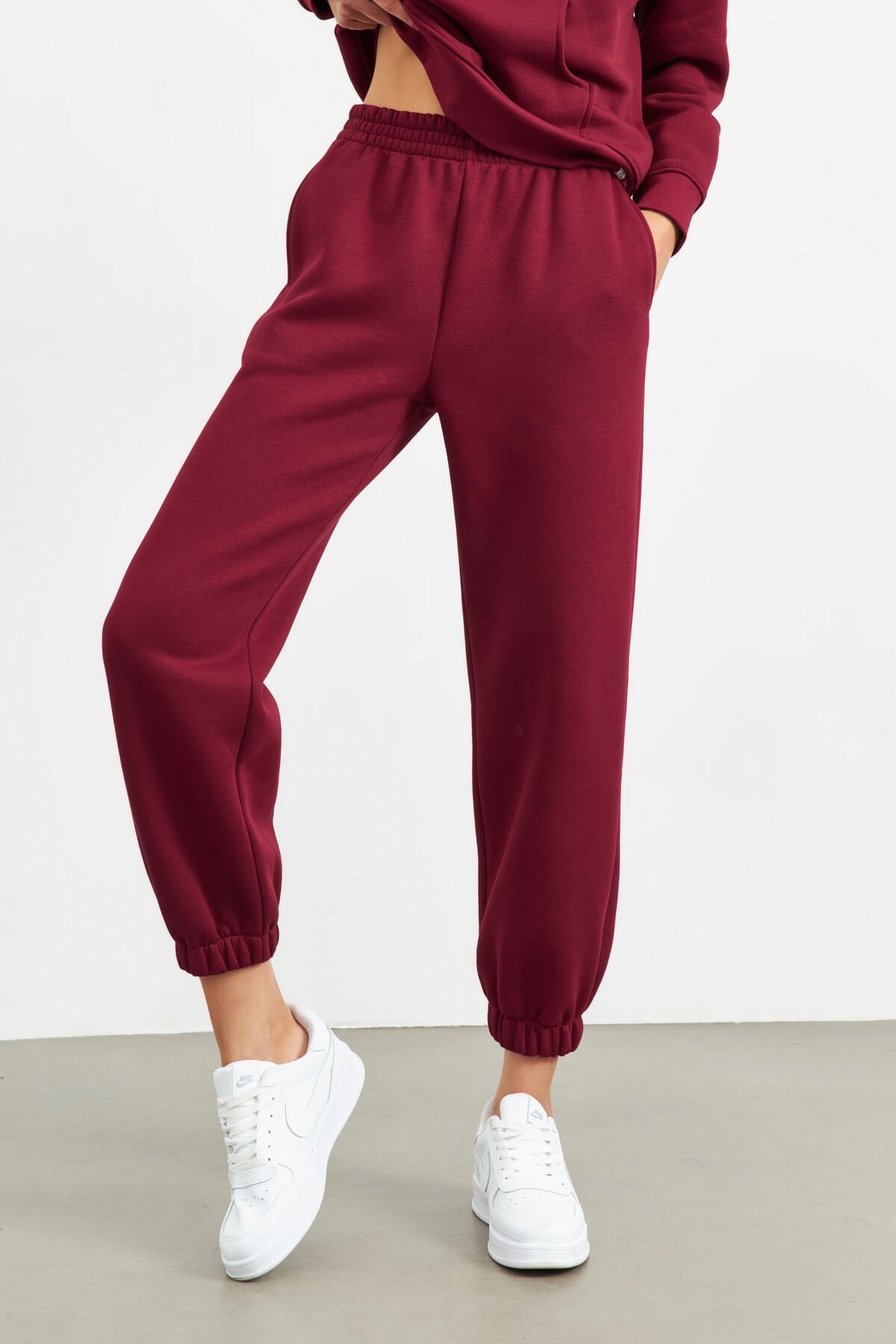 Bordo Beli Lastikli Jogger Eşofman Altı